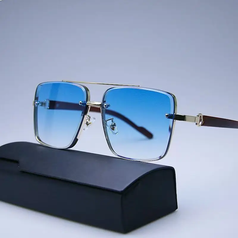 Designer Sunglasses - Modische Retro-Sonnenbrille mit quadratischen Metallgläsern, übergroß,