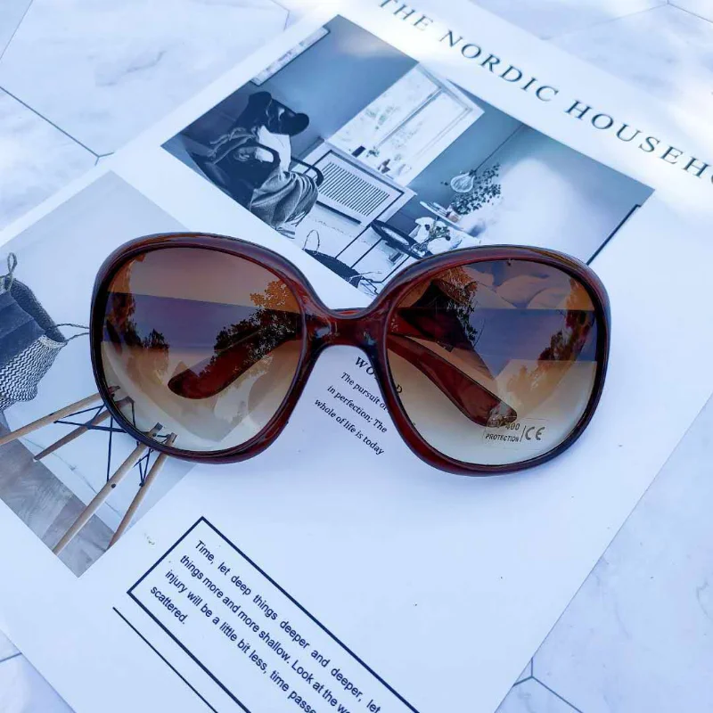 Neue Sonnenbrille mit großem,  – Designer Sunglasses Bewertung und Preis